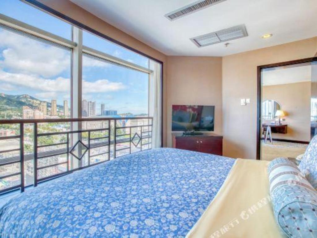 Qingdao Blue Horizon Hotel Laoshan Екстер'єр фото