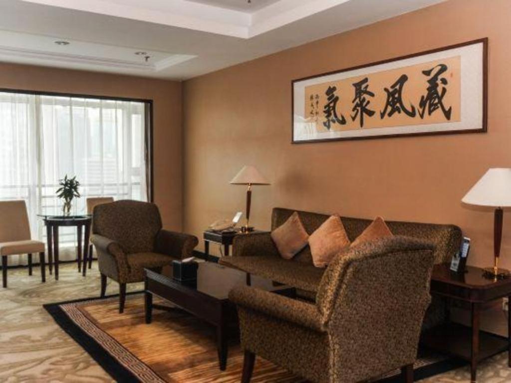 Qingdao Blue Horizon Hotel Laoshan Екстер'єр фото