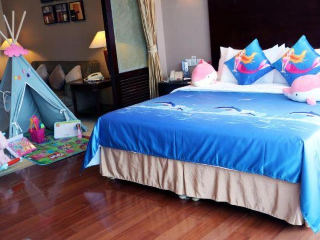 Qingdao Blue Horizon Hotel Laoshan Екстер'єр фото