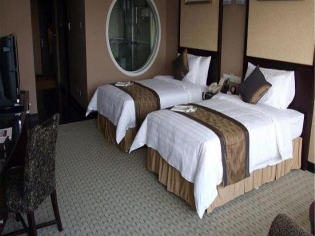Qingdao Blue Horizon Hotel Laoshan Екстер'єр фото