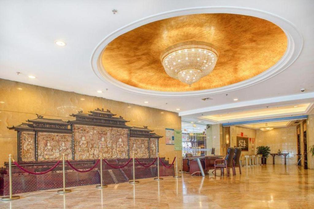 Qingdao Blue Horizon Hotel Laoshan Екстер'єр фото